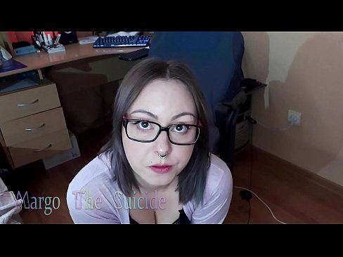 ❤️ Көз айнек тагынган сексуалдуу кыз Дилдону камерага терең соруп ❤❌ Порно бизде ky.hentaisun.ru ❤